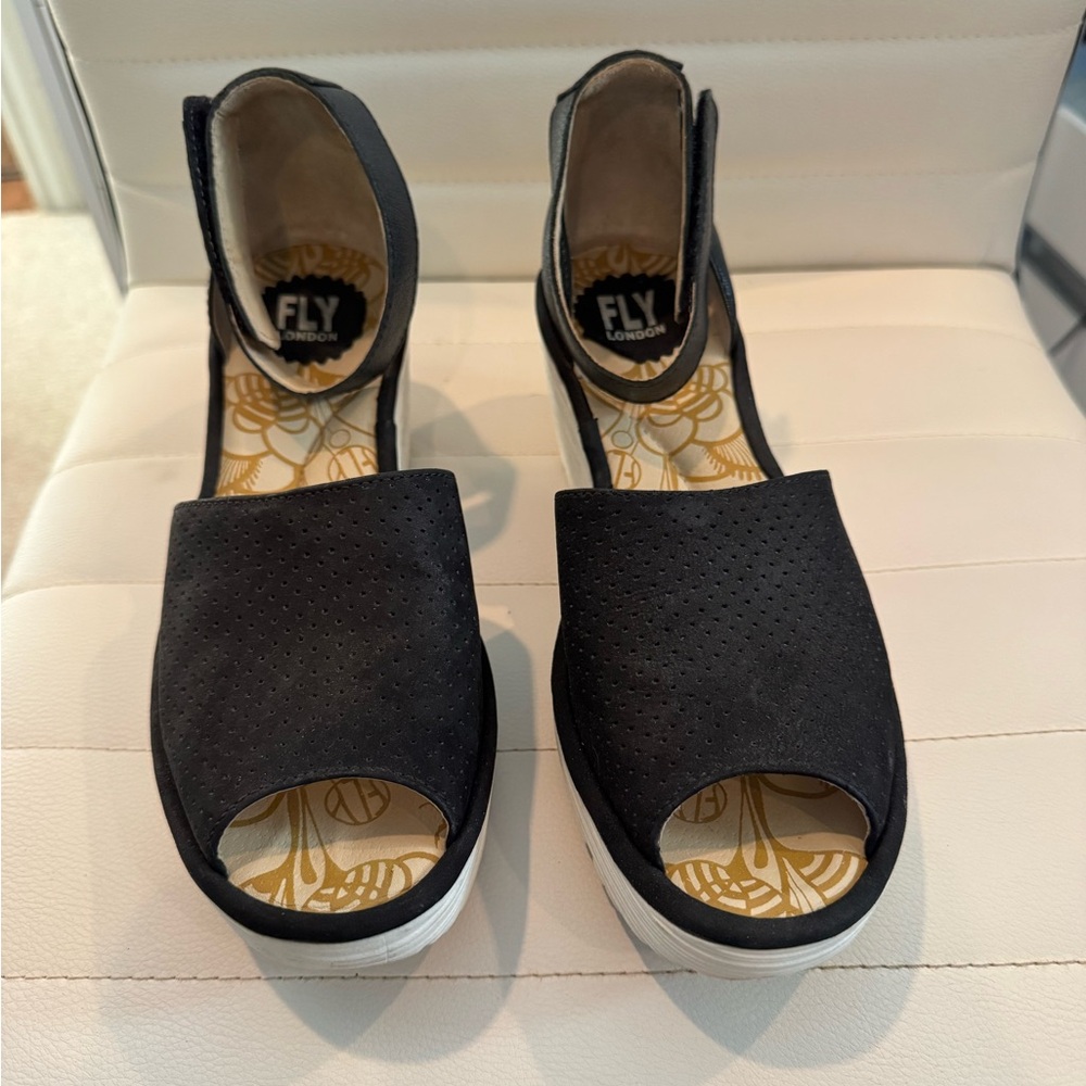 Fly London Women's Black Wedge Sandals